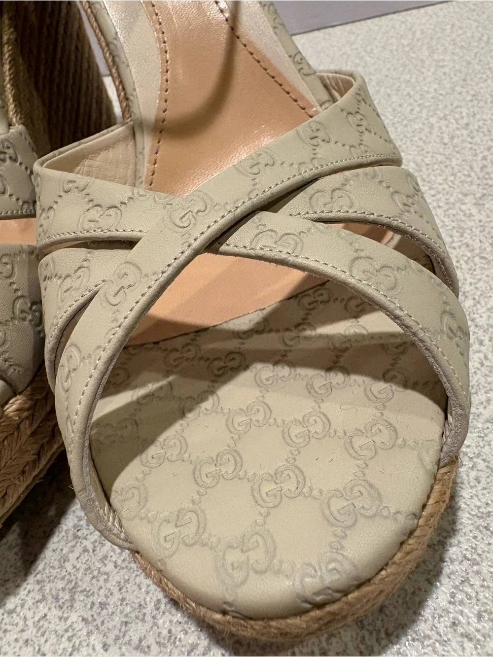 Gucci Beige GG Monogram Espadrille Wedge Sandals Penelope 41.5/11.5 New